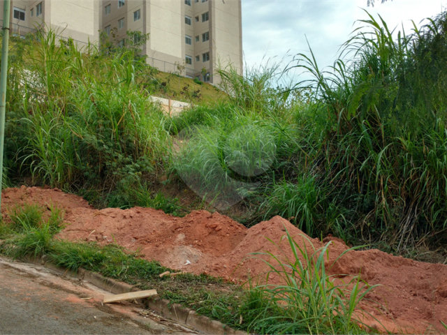 Terreno à venda em Horto, São Paulo, SP