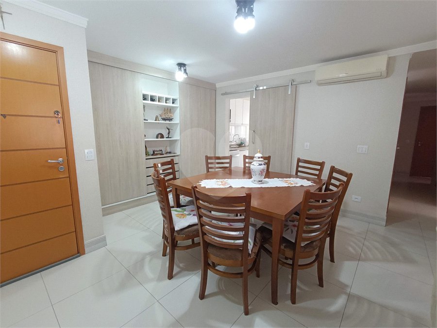 Apartamento à venda com 3 quartos, sendo 1 suíte, no Centro, São Roque, SP