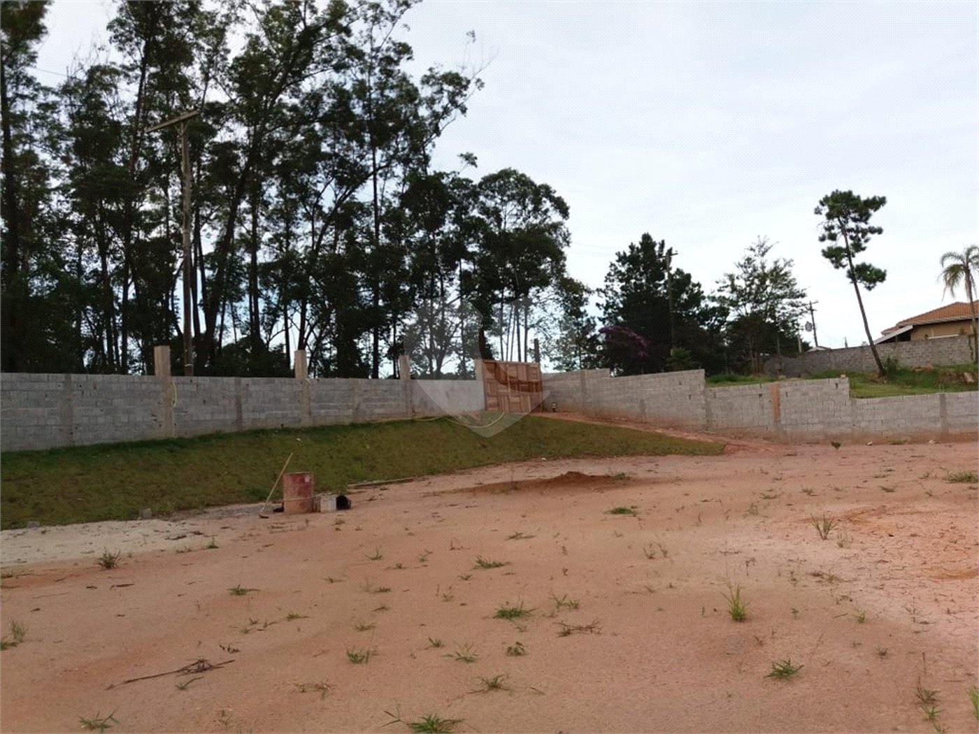 Terreno à venda no condomínio Loteamento Rancho Maringá I, Atibaia - SP