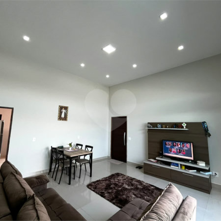 Casa à venda com 3 quartos, sendo 1 suíte, em Jardim Monte Santo, Itapetininga, SP
