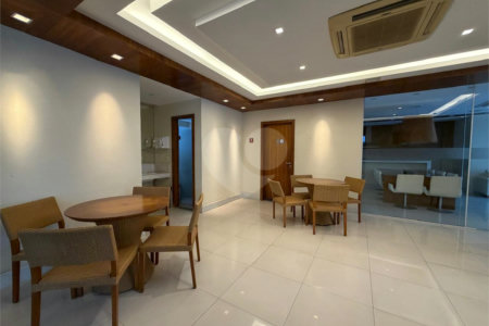 Apartamento à venda com 3 suítes em Braga, Cabo Frio, RJ