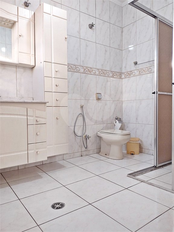 Casa à venda com 4 quartos, sendo 1 suíte, em Vila Germinal, São Paulo, SP