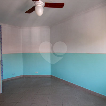 Sobrado à venda com 3 quartos, sendo 1 suíte, em Jardim Ester, São Paulo, SP