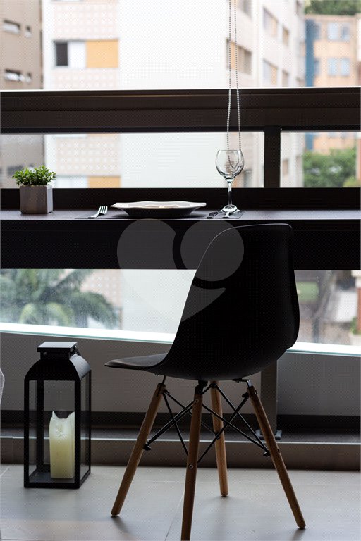 Apartamento à venda ou para alugar com 1 quarto em Pinheiros, São Paulo, SP