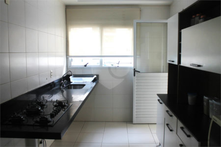 Apartamento à venda com 3 suítes em Vila Gilda, Santo André, SP