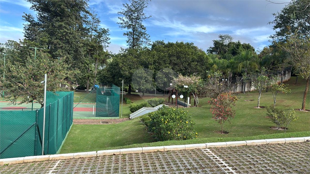 Casa à venda com 3 suítes no condomínio Residencial Chácara Ondina, Sorocaba - SP