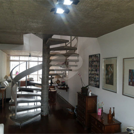 Casa de Vila à venda com 3 quartos, sendo 1 suíte,  em Indianópolis, São Paulo, SP