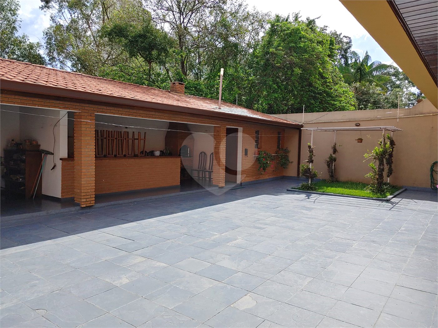 Casa à venda com 4 quartos, sendo 2 suítes, em Parque dos Príncipes, São Paulo, SP