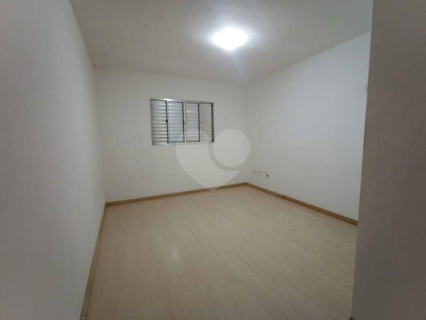 Casa à venda com 3 quartos, sendo 1 suíte, em Saúde, São Paulo, SP