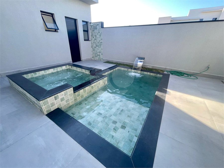 Casa à venda com 3 suítes no condomínio Residencial Milano, Indaiatuba - SP