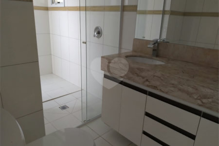 Apartamento à venda ou para alugar com 3 suítes em Indianópolis, São Paulo, SP