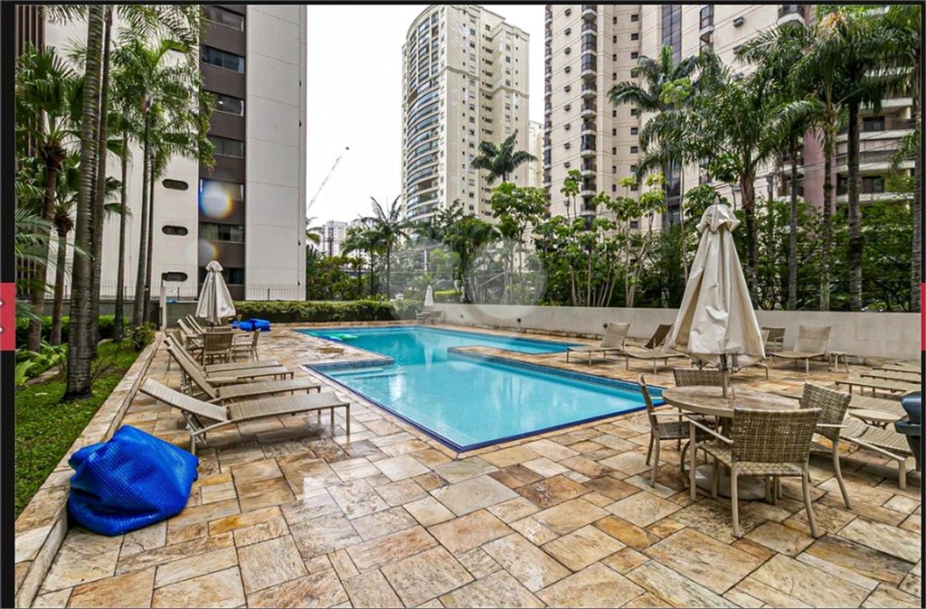 Apartamento à venda com 3 suítes em Indianópolis, São Paulo, SP