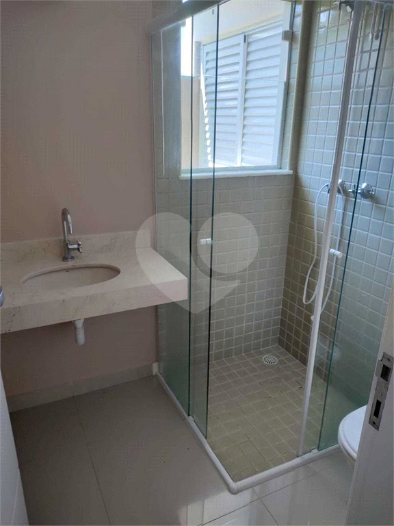 Casa para alugar com 3 quartos, sendo 1 suíte, no condomínio Reserva da Mata, Vinhedo - SP