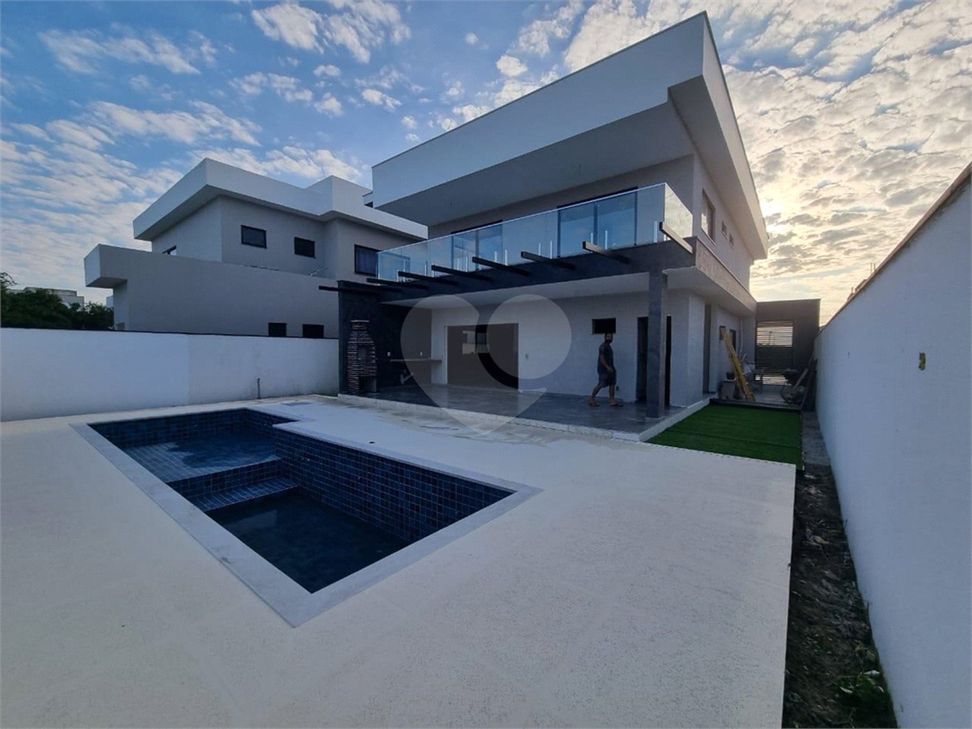 Casa à venda com 4 suítes em Ogiva, Cabo Frio, RJ