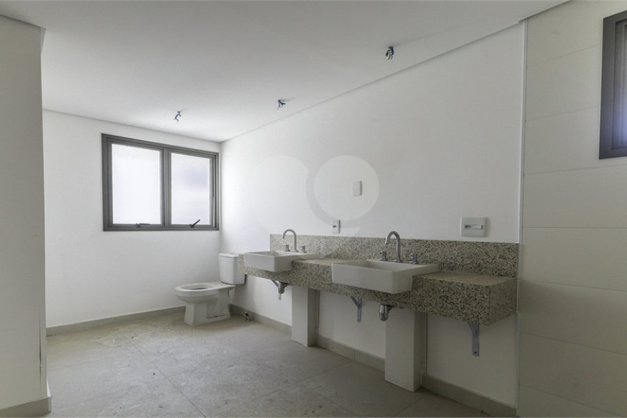 Apartamento à venda com 4 quartos, sendo 3 suítes, em Perdizes, São Paulo, SP