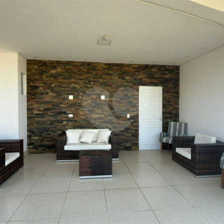 Casa à venda com 3 suítes no condomínio Campos do Conde I e II, Sorocaba - SP