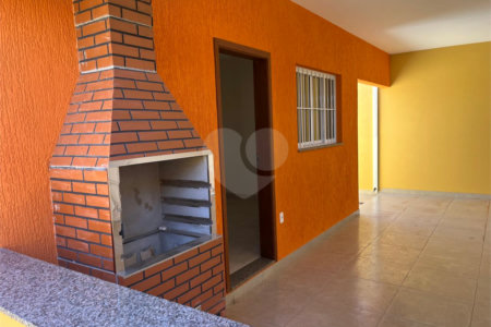 Casa à venda com 3 quartos, sendo 1 suíte, em Jardim Santa Inêz, Itapetininga, SP
