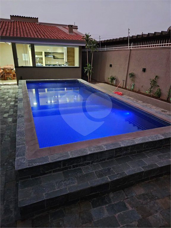 Casa à venda ou para alugar com 3 quartos, sendo 1 suíte, em Parque Residencial Lagoinha, Ribeirão Preto, SP