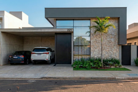 Casa à venda com 2 quartos, sendo 1 suíte, no condomínio Terra Ville, Três Lagoas - MS