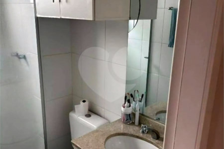 Apartamento à venda com 3 quartos, sendo 1 suíte, em Jardim Esmeralda, São Paulo, SP