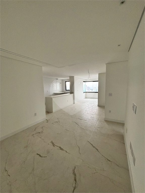 Vila Ema | 120m² | 3 Suítes | Varanda Gourmet | Vista Livre | Andar Alto
