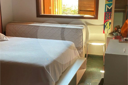 Casa à venda com 3 quartos, sendo 1 suíte,  em Pinheirinho, Vinhedo, SP