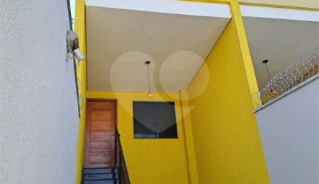 Casa à venda com 3 quartos, sendo 1 suíte, em Jardim Eliane, São Paulo, SP