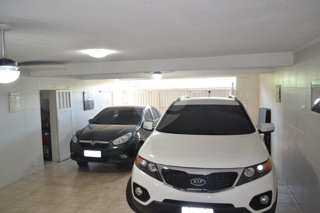 Sobrado à venda com 3 quartos, sendo 1 suíte, em Tremembé, São Paulo, SP