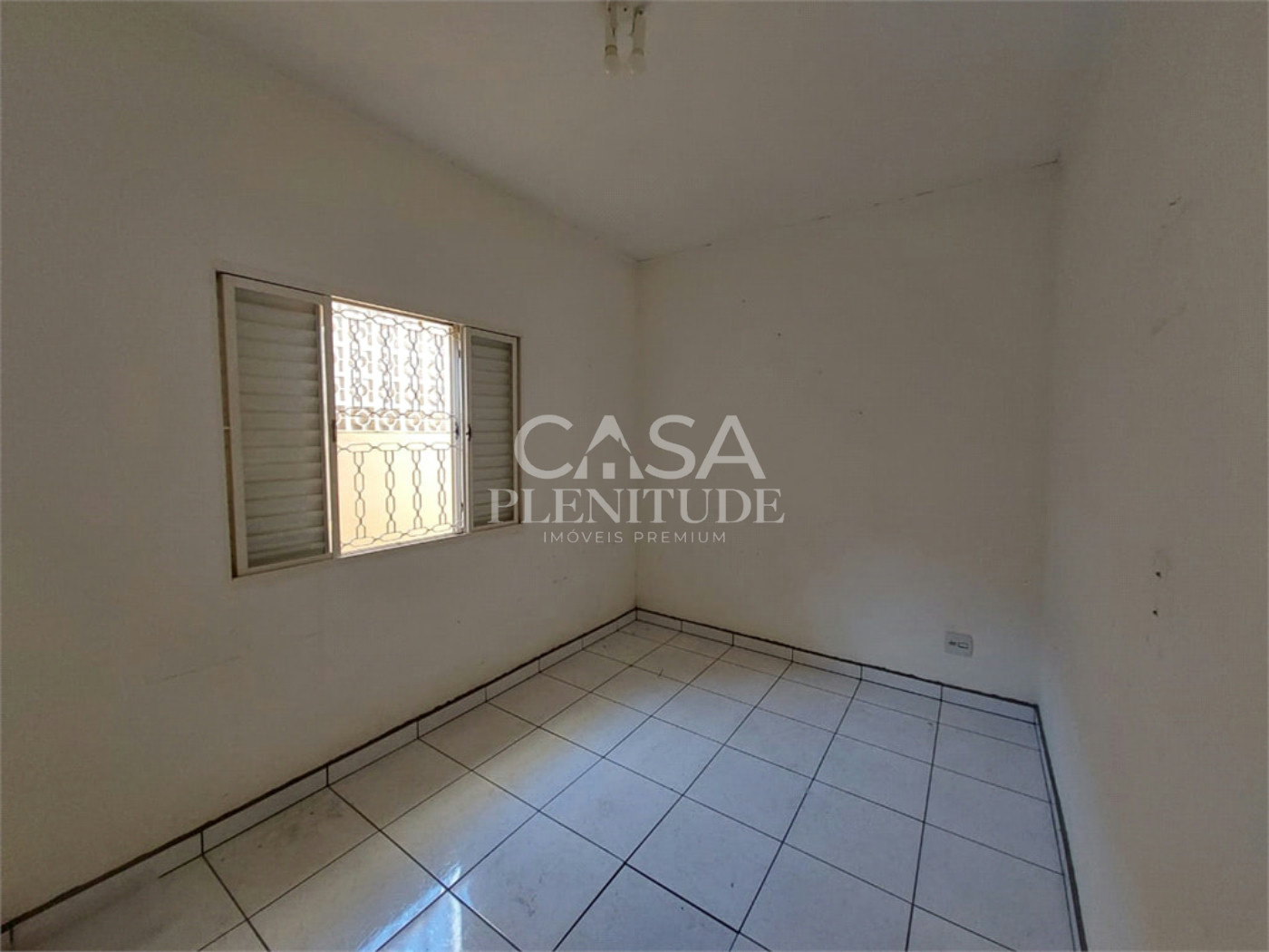 Casa Térrea à venda com 3 quartos em Vila Augusta, Sorocaba, SP