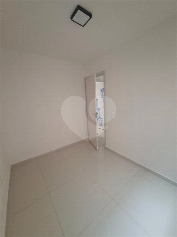 Apartamento à venda com 2 quartos em Santíssimo, Rio de Janeiro, RJ
