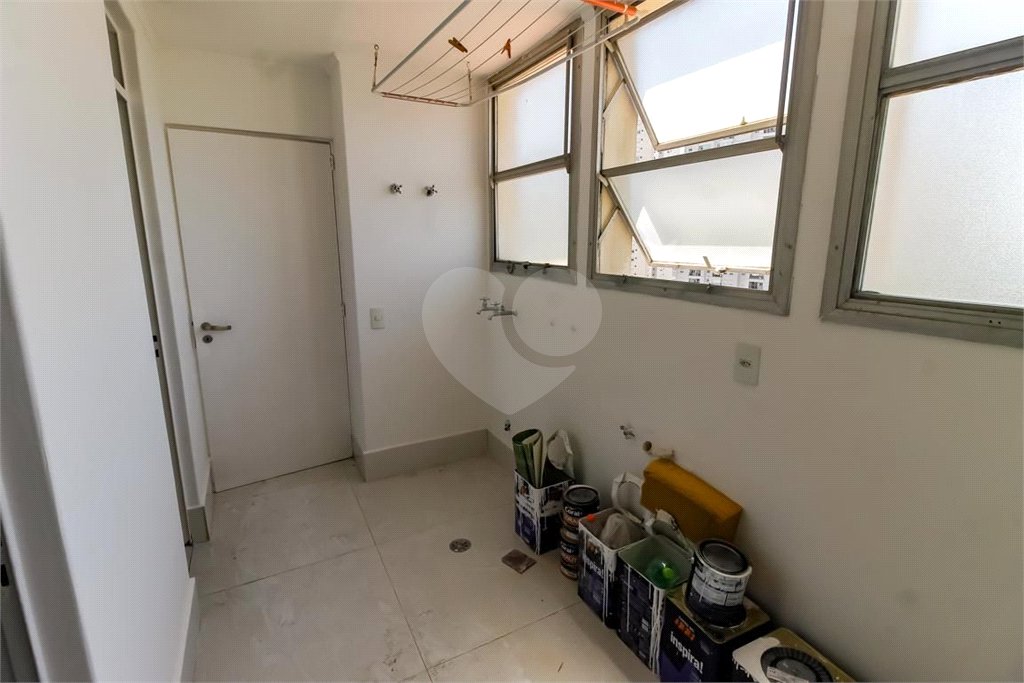 Apartamento à venda com 3 quartos, sendo 2 suítes, em Vila Andrade, São Paulo, SP