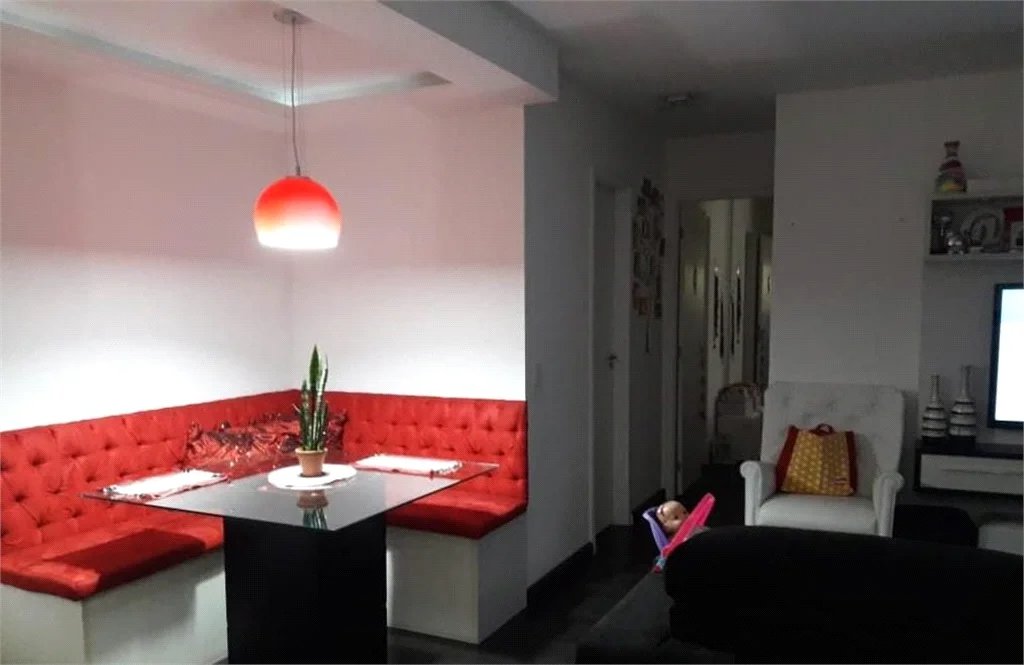 Apartamento à venda com 2 quartos, sendo 1 suíte,  em Jardim Parque Morumbi, São Paulo, SP