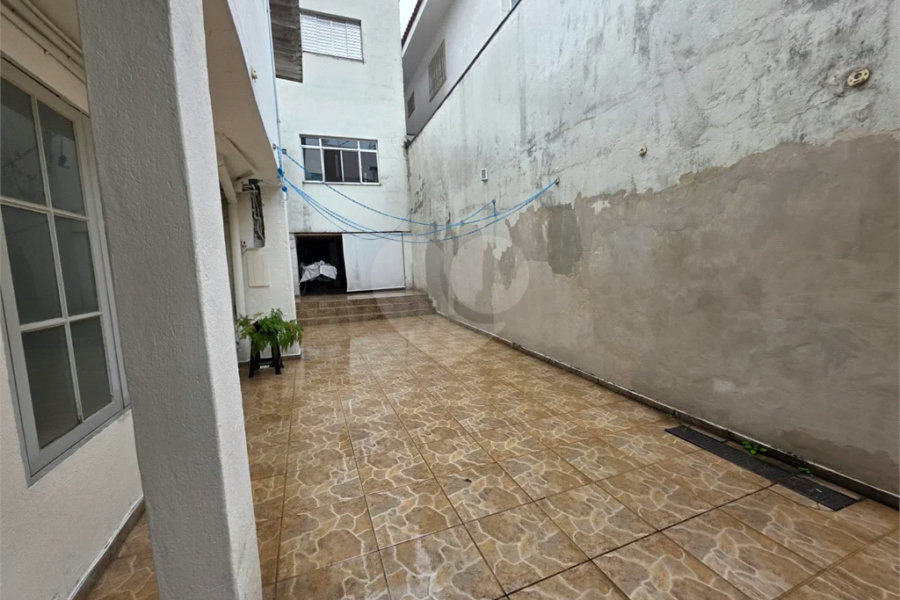 Sobrado à venda com 6 quartos, sendo 3 suítes, em Imirim, São Paulo, SP
