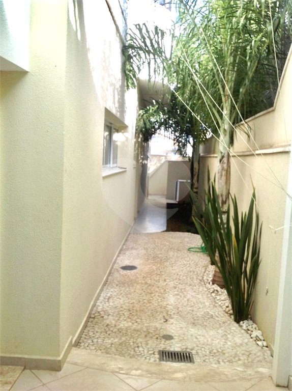 Indaiatuba - Casa no Condomínio Amstalden - Sobrado - 4 suítes - 2 banheiros sociais - Piscina aquecida com Hidro - Móveis planejados - 334,89 de obra - 370 construção com a piscina - IPTU 513,00 - Condomínio 1091,00 - Condomínio com salão de festa - Quadra de futebol - Lago para pescas