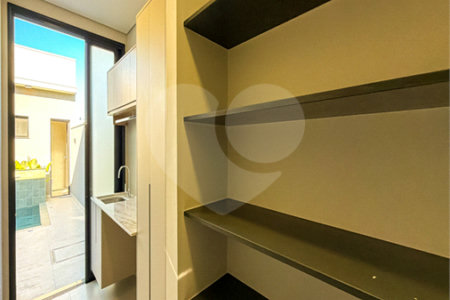 Casa à venda com 3 suítes no condomínio Jardim Residencial Dona Maria Candida, Indaiatuba - SP