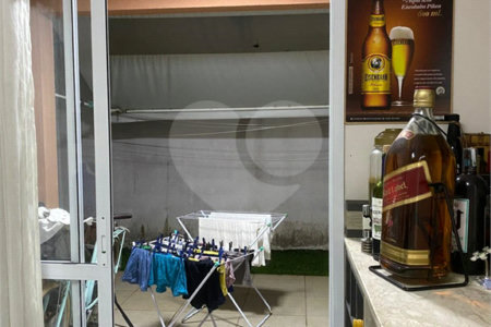 Casa à venda com 3 quartos, sendo 1 suíte,  no condomínio Vida Verde 1, Suzano - SP
