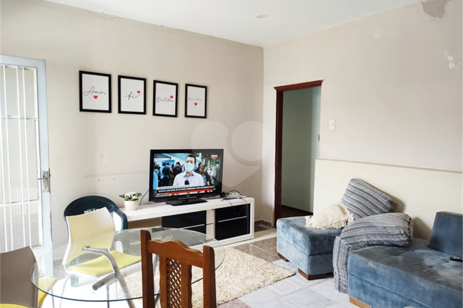 Prédio à venda com 4 quartos, sendo 1 suíte, em Tremembé, São Paulo, SP