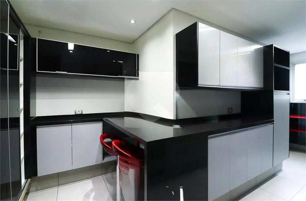 Apartamento à venda com 3 quartos, sendo 1 suíte, em Santana, São Paulo, SP