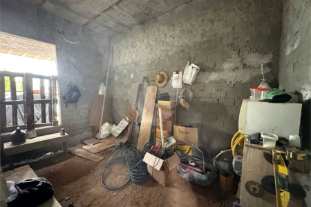 Casa à venda com 3 quartos, sendo 1 suíte, no condomínio Lago dos Ipês, Itapetininga - SP
