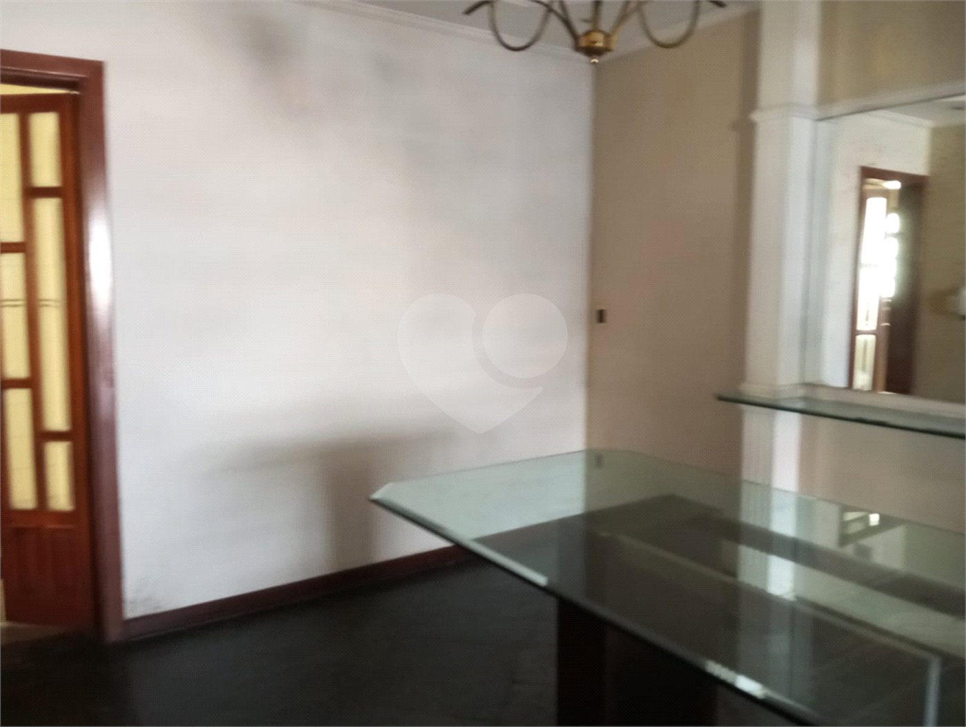 Casa à venda com 3 quartos, sendo 1 suíte, em Vila Nivi, São Paulo, SP
