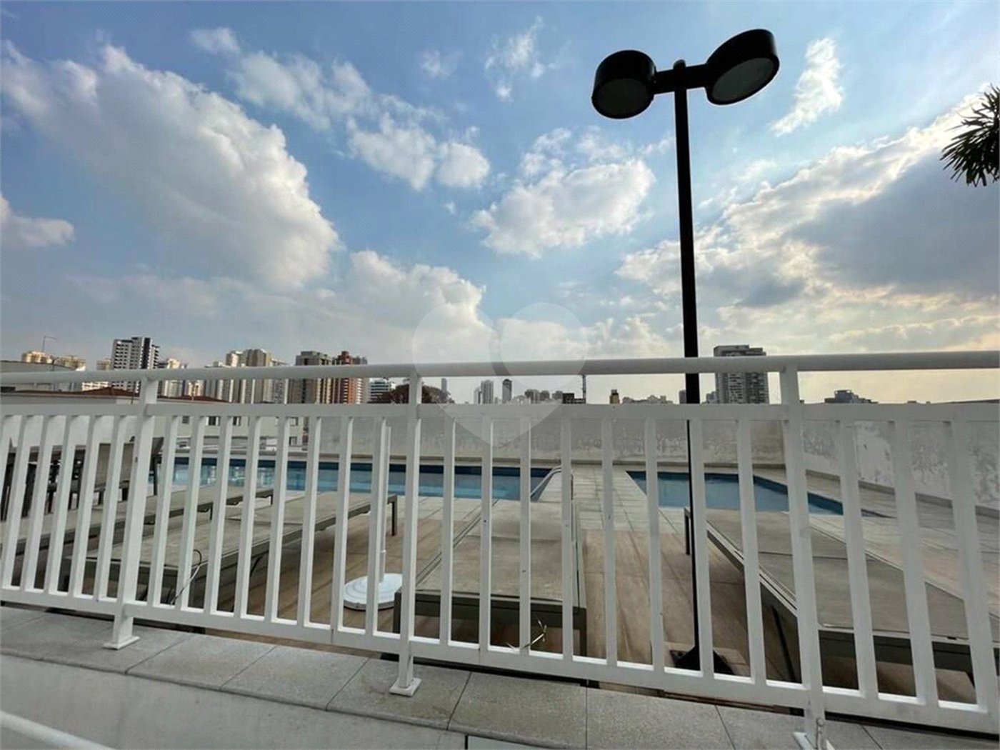 Apartamento à venda com 3 quartos, sendo 1 suíte,  em Vila Gomes Cardim, São Paulo, SP