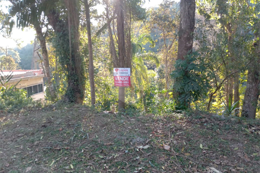 Terreno à venda no condomínio Cinco Lagos, Mairiporã - SP
