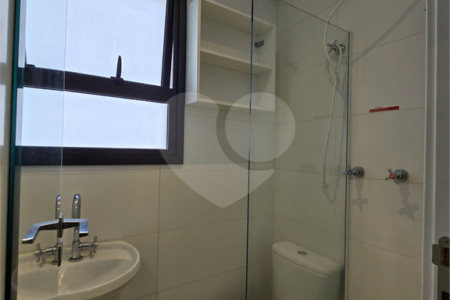 Apartamento à venda com 5 quartos, sendo 4 suítes, em Santa Cecília, São Paulo, SP