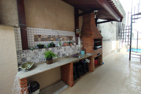 Casa à venda com 3 quartos, sendo 1 suíte, em Jardim Leocádia, Sorocaba, SP