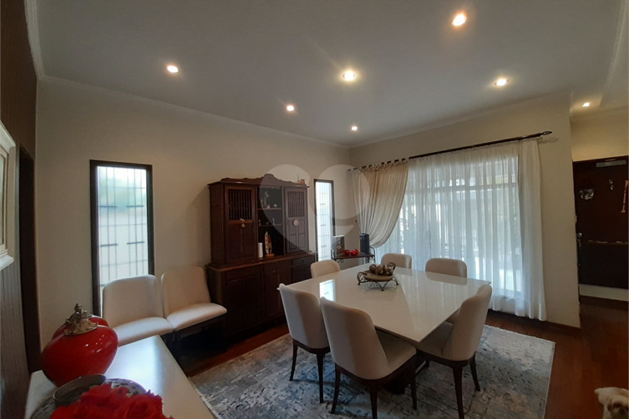 Casa à venda com 4 quartos, sendo 2 suítes,  em Jardim Floresta, São Paulo, SP