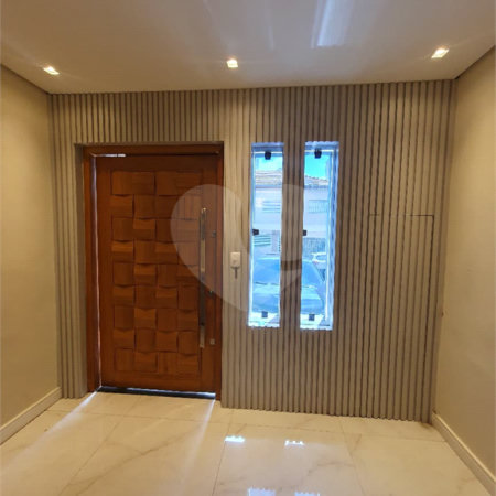 Sobrado à venda com 2 quartos, sendo 1 suíte,  em Vila Gomes Cardim, São Paulo, SP
