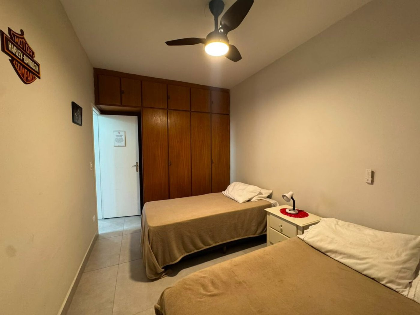 Apartamento com 3 dormitórios à venda, 70 m² por R$ 315.000,00 - Jardim São Miguel - Guarujá/SP