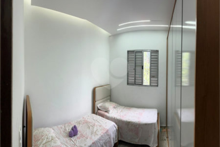Sobrado à venda com 3 quartos, sendo 1 suíte, em Jardim Camila, Sorocaba, SP