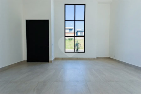 Casa à venda com 3 suítes no condomínio Residencial Mont'alcino, Valinhos - SP