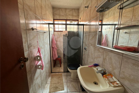 Casa à venda com 3 quartos, sendo 1 suíte, no Centro, Itapetininga, SP